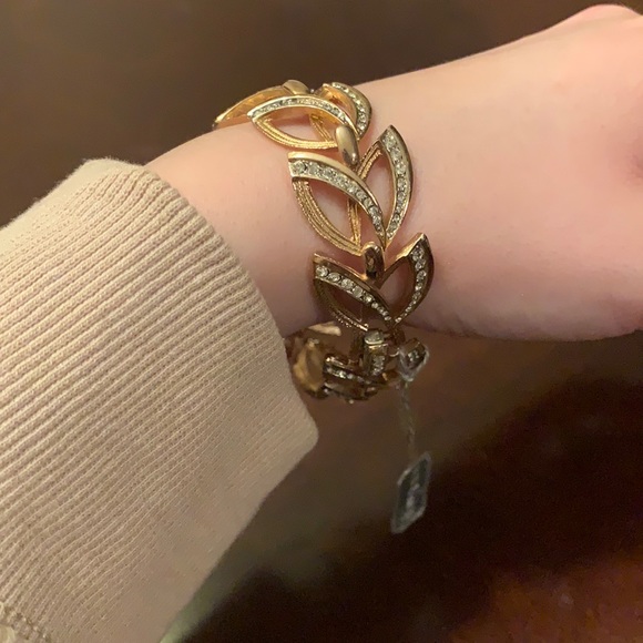 Vintage Kramer Bracelet - Picture 12 of 14